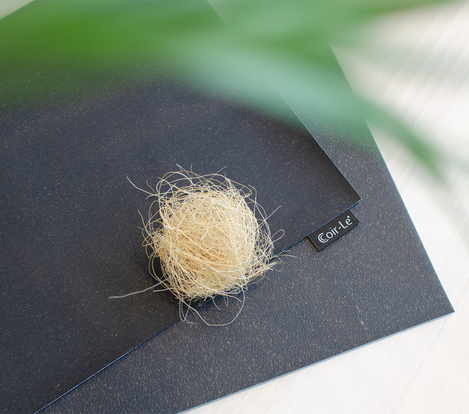 荒皮モミジ　優良素材 サステナブル表皮材「Coir-Le®」が 「SENSE-Laboratory」に掲載され